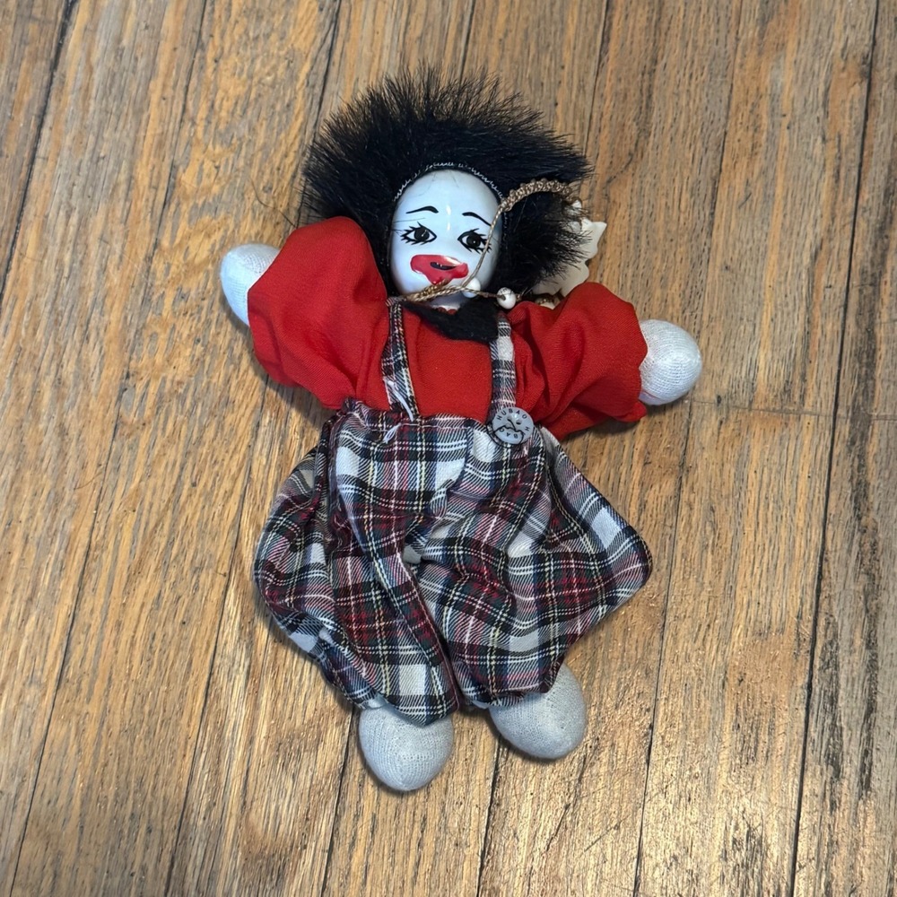 Vintage Hubao Porcelain Clown Mime Doll Red Plaid Cuba Souvenir Hand Painted